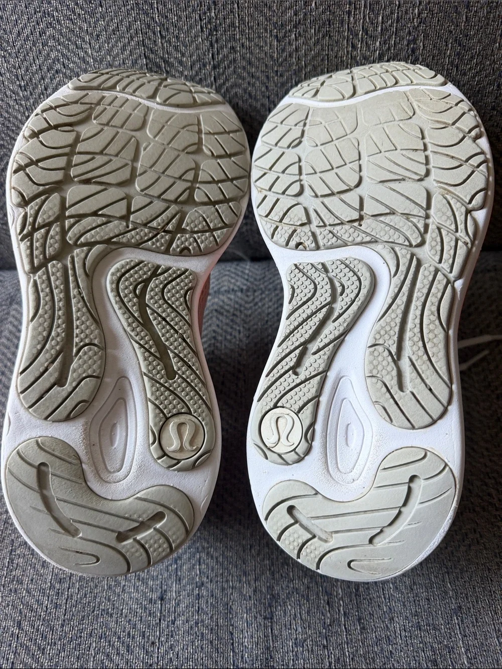 Lululemon Blissfeel Womens Running Shoe Vapor / Highlight Orange / White Size: 7